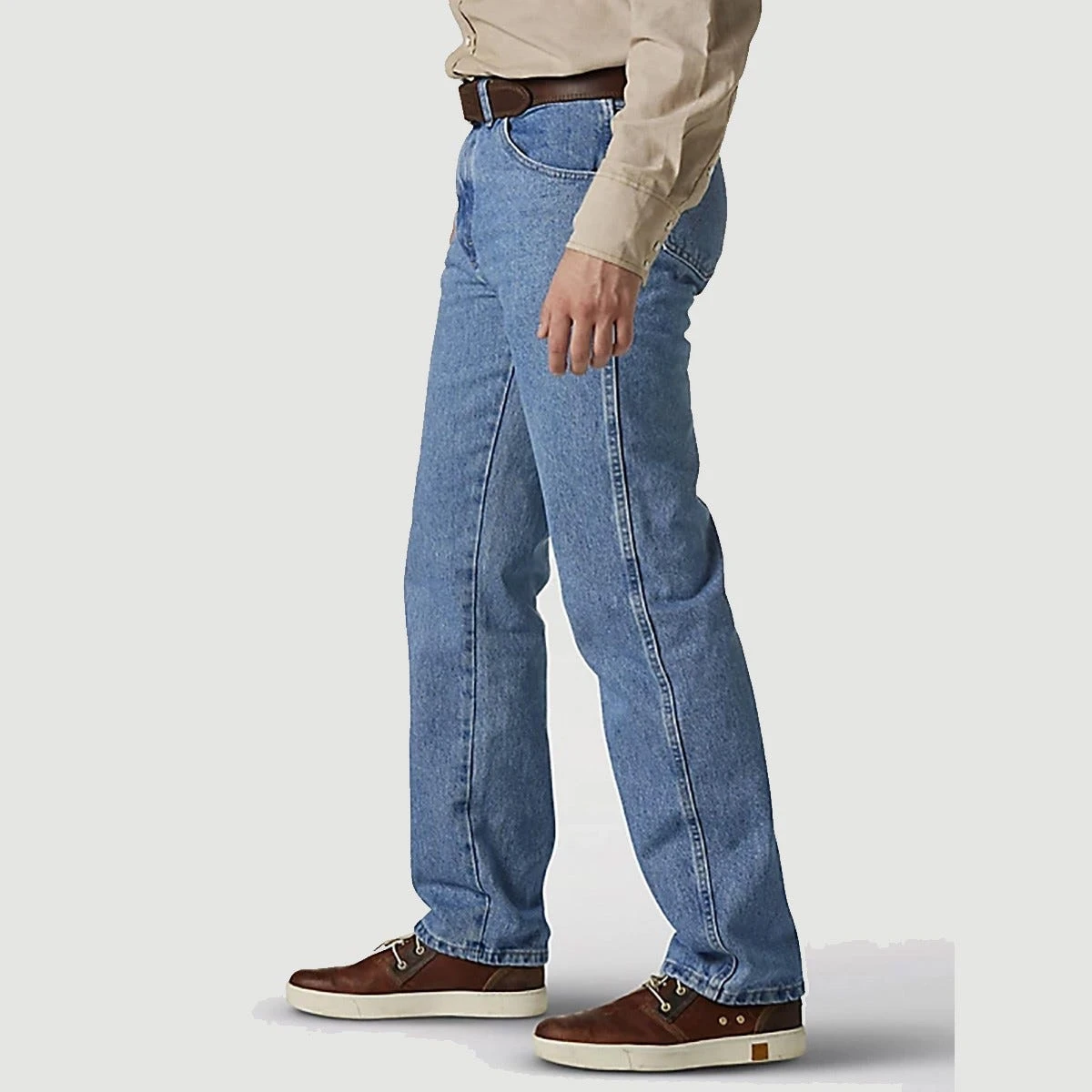 Wrangler Jeans: Men's Rugged Indigo 39902 RI Rugged Wear Classic Fit Work Jeans Wrangler Jeans: Men's Rugged Indigo 39902 RI Rugged Wear Classic Fit Work Jeans -Wrangler Store 39902ri alt1 1 editedit